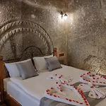 Hotel Sarnich Cave 3*