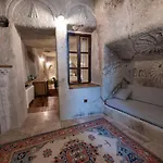 Sarnich Cave Hotel 3*