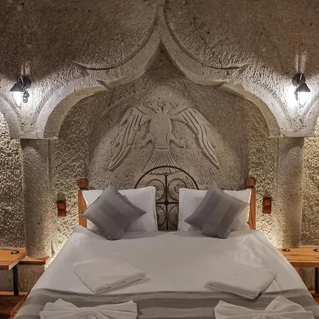 Sarnich Cave Hotel 3*
