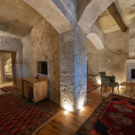 Sarnich Cave