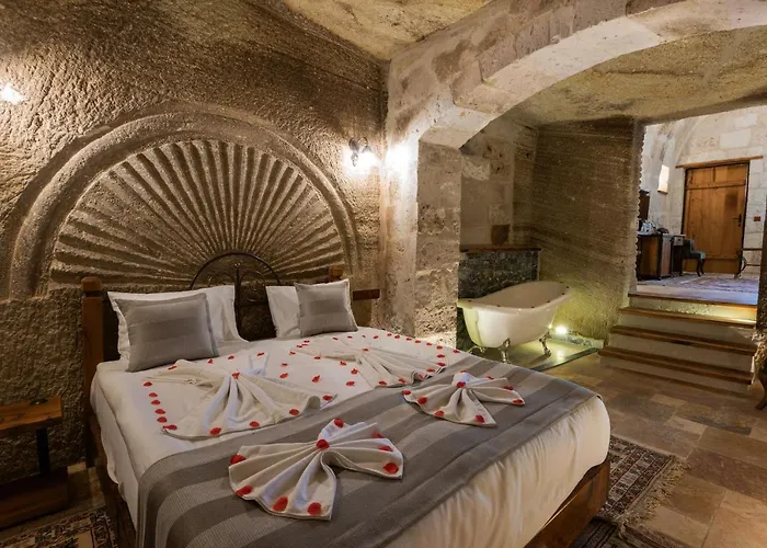 Sarnich Cave فندق