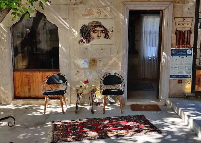 فندق Sarnich Cave