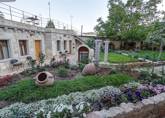 Sarnich Cave غوريمِيه